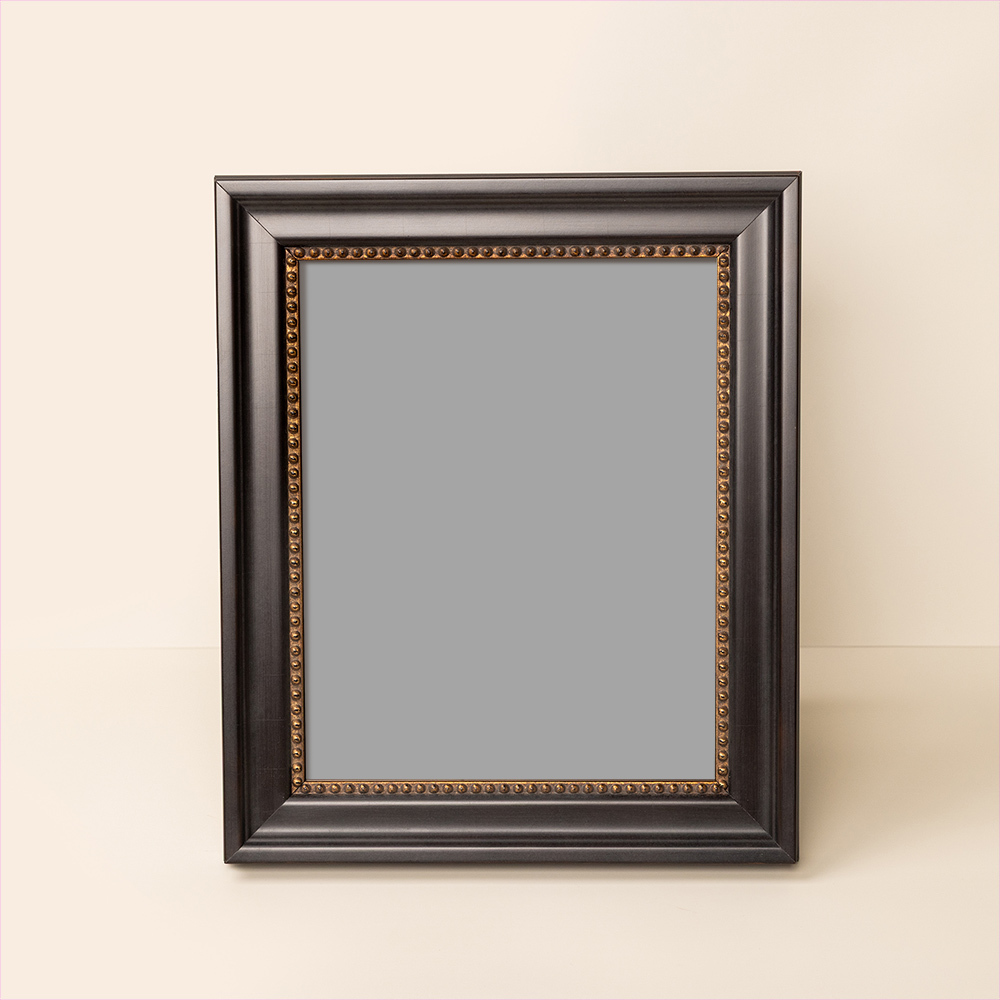 CC WHCC 2025 Hudson Black and Gold 8x10 Frame neutral preview